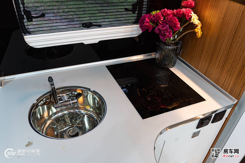 实拍新星房车高端C型新品“远见”，重磅打造你心目中的理想之家_21