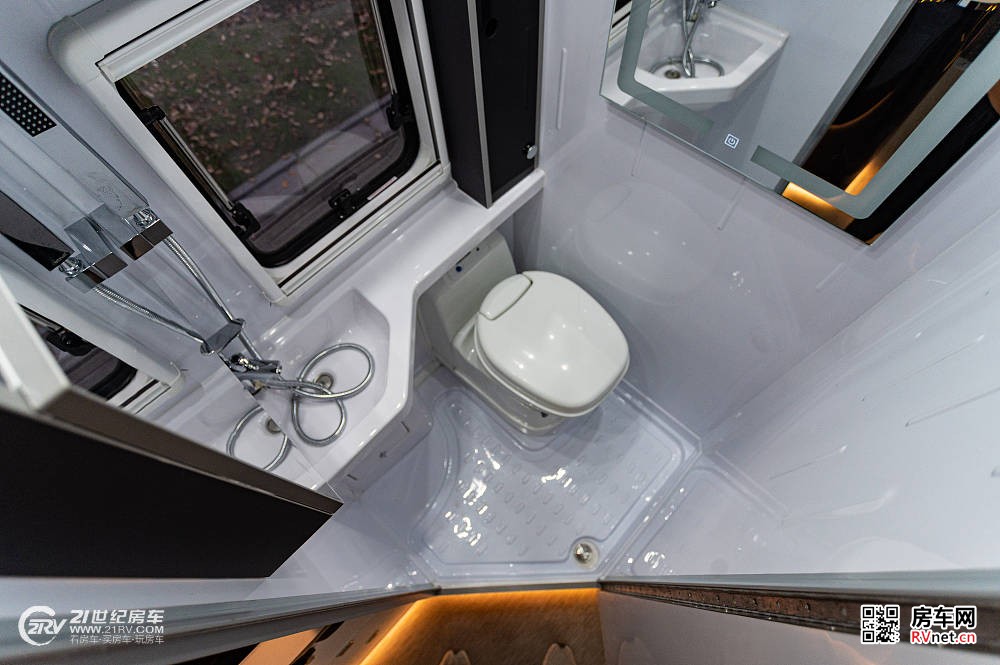 实拍新星房车高端C型新品“远见”，重磅打造你心目中的理想之家_27