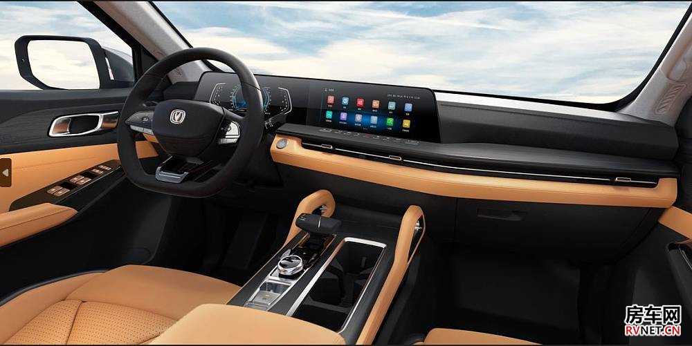 标配四驱、差速锁+48V电源系统，长安峰景.蓝鲸览拓者房车焕新出发_5