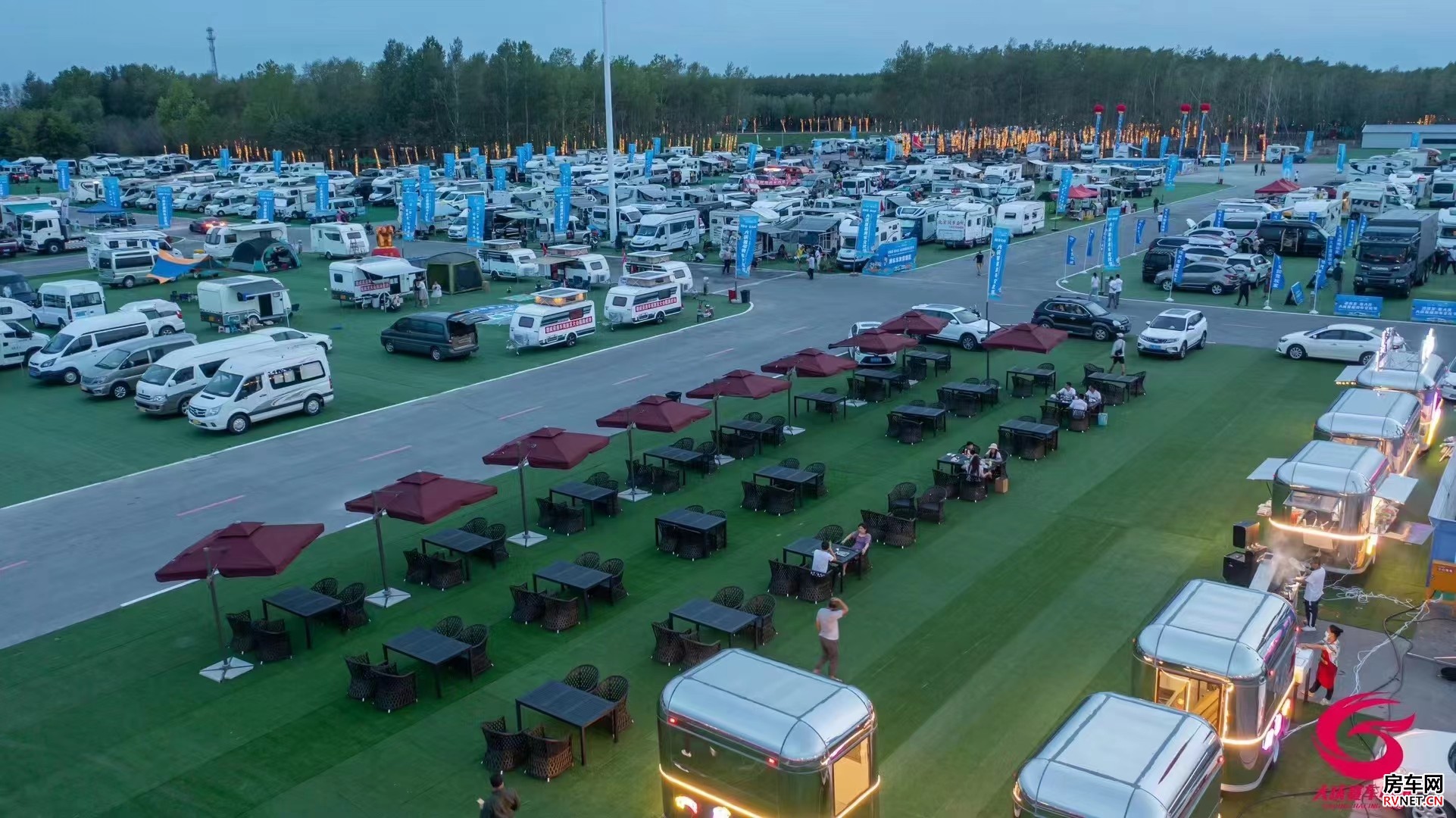 房车网 房车网