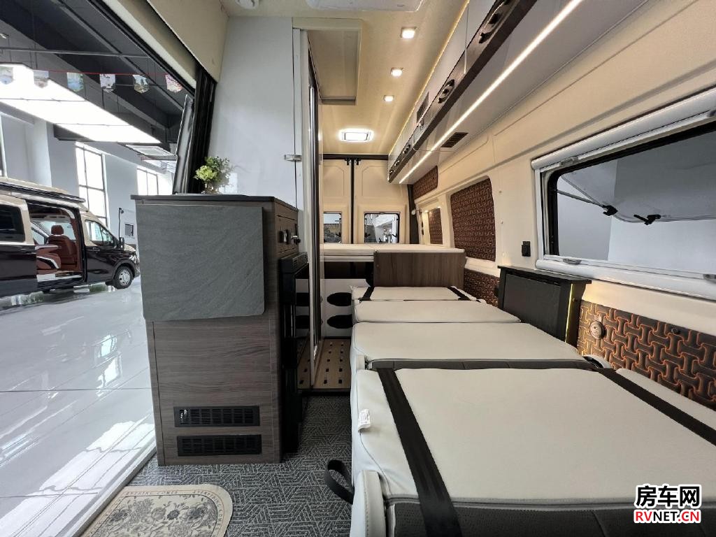 房车网 房车网