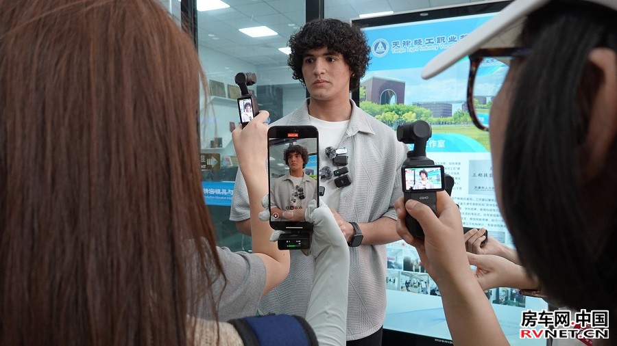 上合嘉宾盛赞天津:智慧科技、职业教育与文化融合之美 房车网