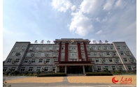 连续四年敞开大门 河南滑县多地机关大院变身&ldquo;晒粮场&rdquo;