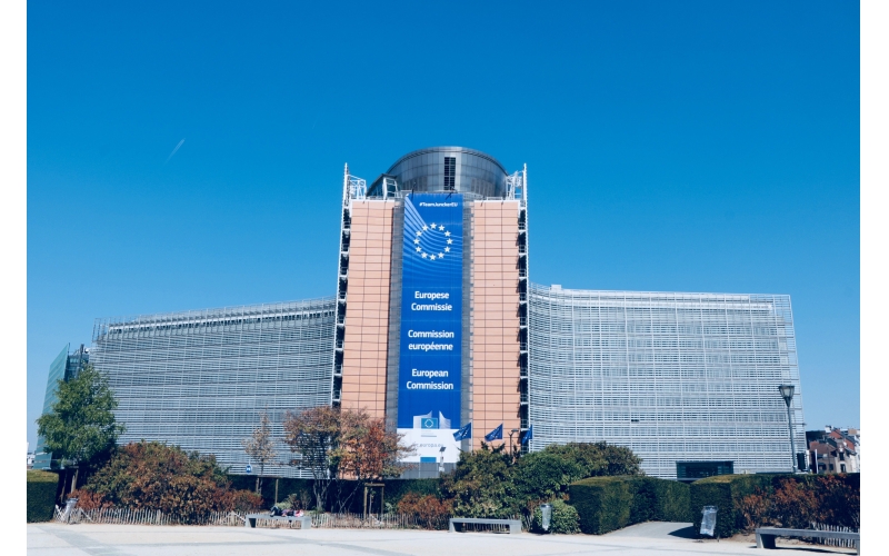 德媒：欧盟欲在2万亿公共采购中排除中企 专家：欧洲是在“玩火”