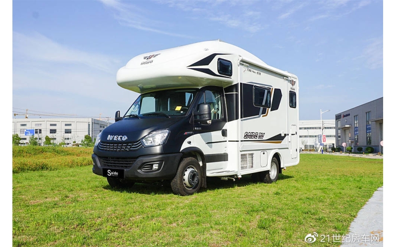 6.5吨底盘3.0T动力，全新L型料理台亮相！赛德白鲸PLUS双拓房车