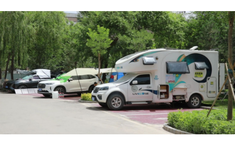 阿克苏市龙潭湖房车营地“这绝对是房车营地的天花板！” 阿克苏旅游服务频频获游客点赞