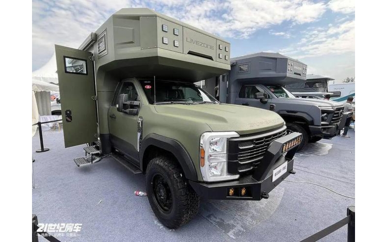 美式肌肉房车，分时四驱+后差速锁！览众发布高阶福特F350房车