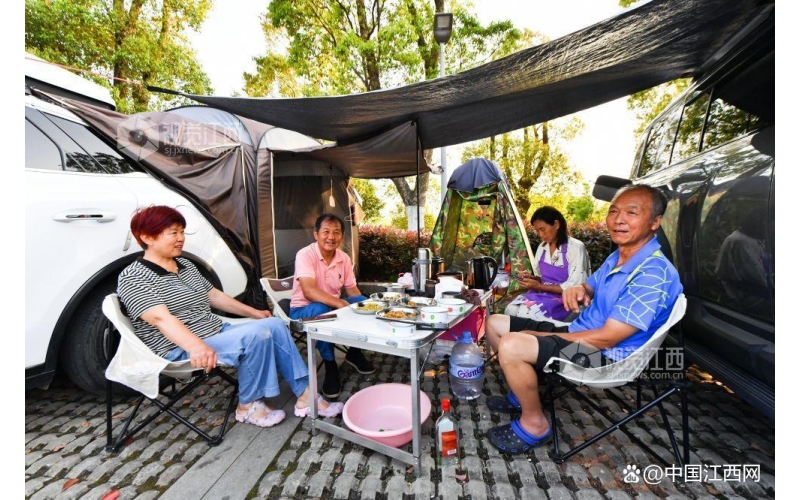 江西南昌：免费房车露营地受省外&ldquo;旅居者&rdquo;青睐