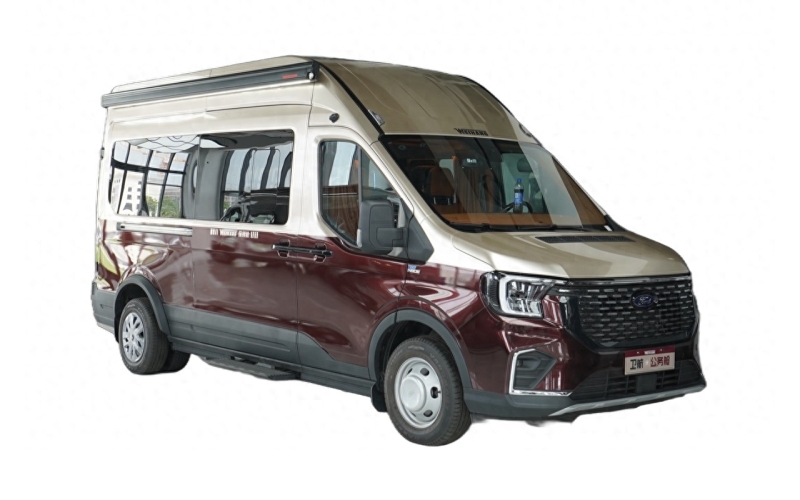 卫航T8保姆舱房车以&ldquo;商务接待+家庭旅居&rdquo;双场景为核心定位，干湿分离卫生间、双人大吊床、四张航空按摩座椅等突破性设计