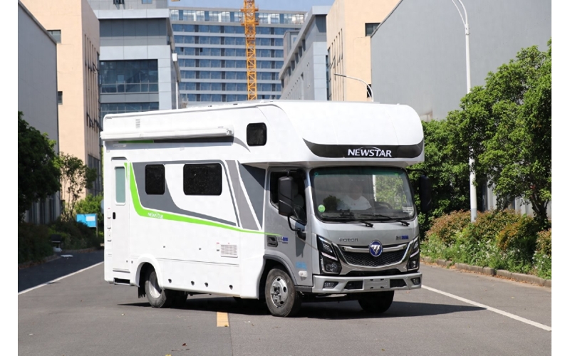 大空间+独立厨卫，新星新能源轻卡，圆你房车梦