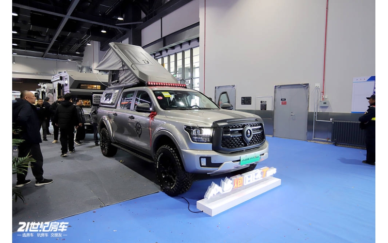 不报废不限行，硬核新能源皮卡房车！览众山海炮 Hi4-T 旅居版